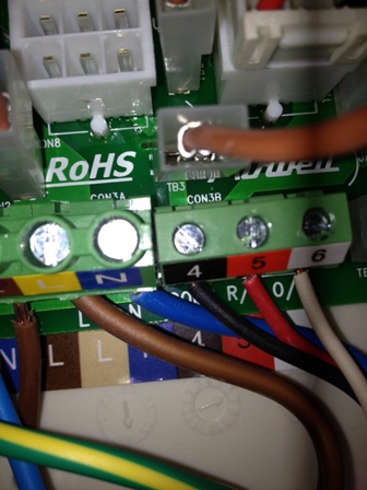 חיווט חשמלי בצילר תוצרת ROHS